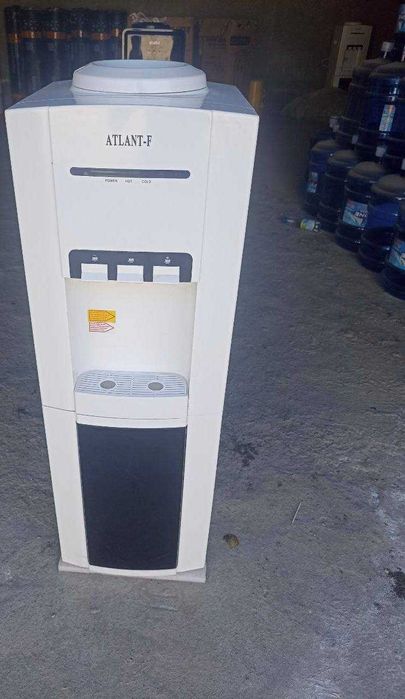 Кулер для воды Atlant-F