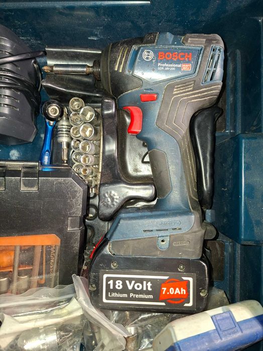 Bosch GDR 18v 200 импакт
