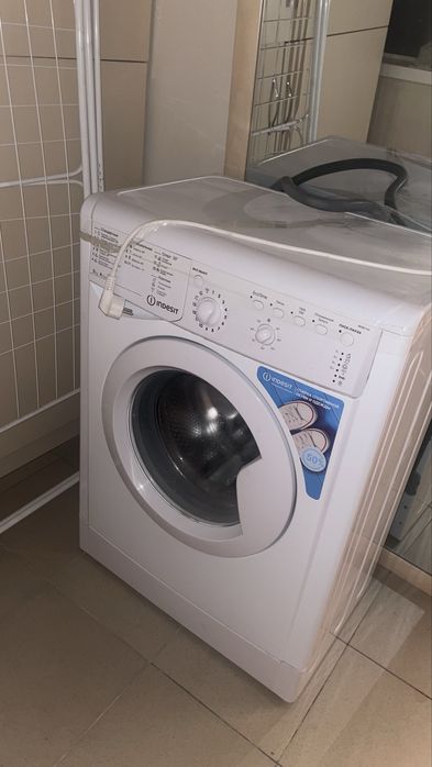 Продам стиральную машину