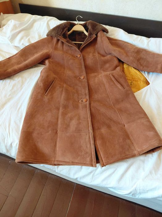 Дамски кожух от агнешка кожа