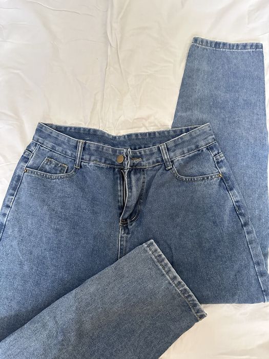 Джинсы прямые, укороченные