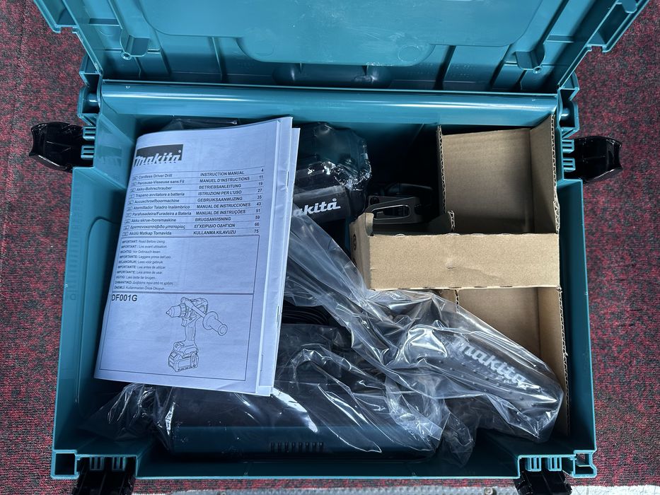 Polizor Makita unghilar Nou fara perii 40V 2x4AH