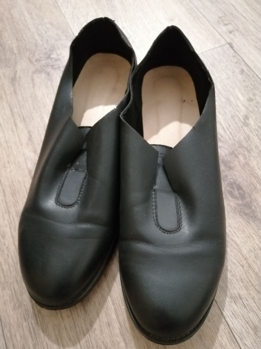 Туфли женские продам