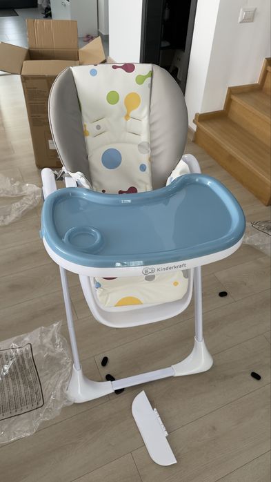 Vând Scaun de masă Kinderkraft YUMMY - ca nou