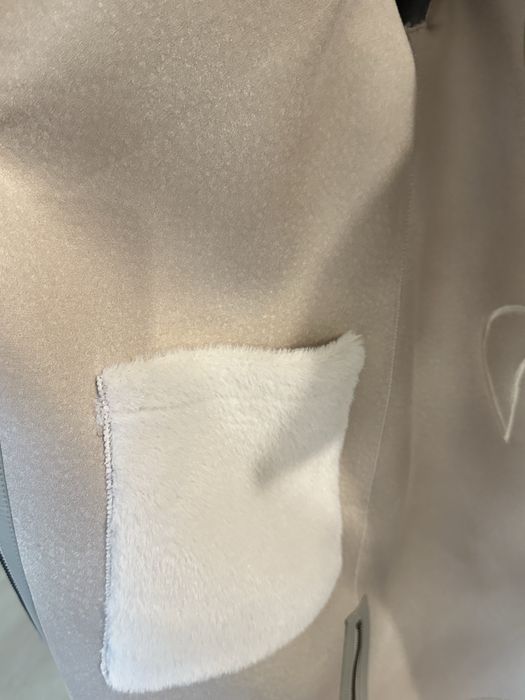 Дубленка Альпака белый с капюшоном