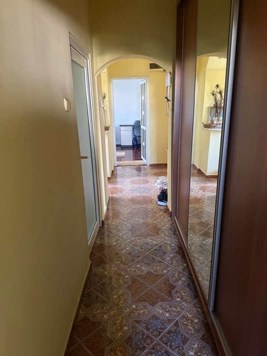 Vand Apartament 3 camere