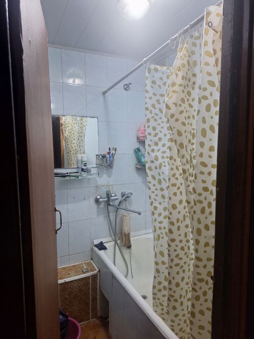 Продам квартиру в Алмазорском районе