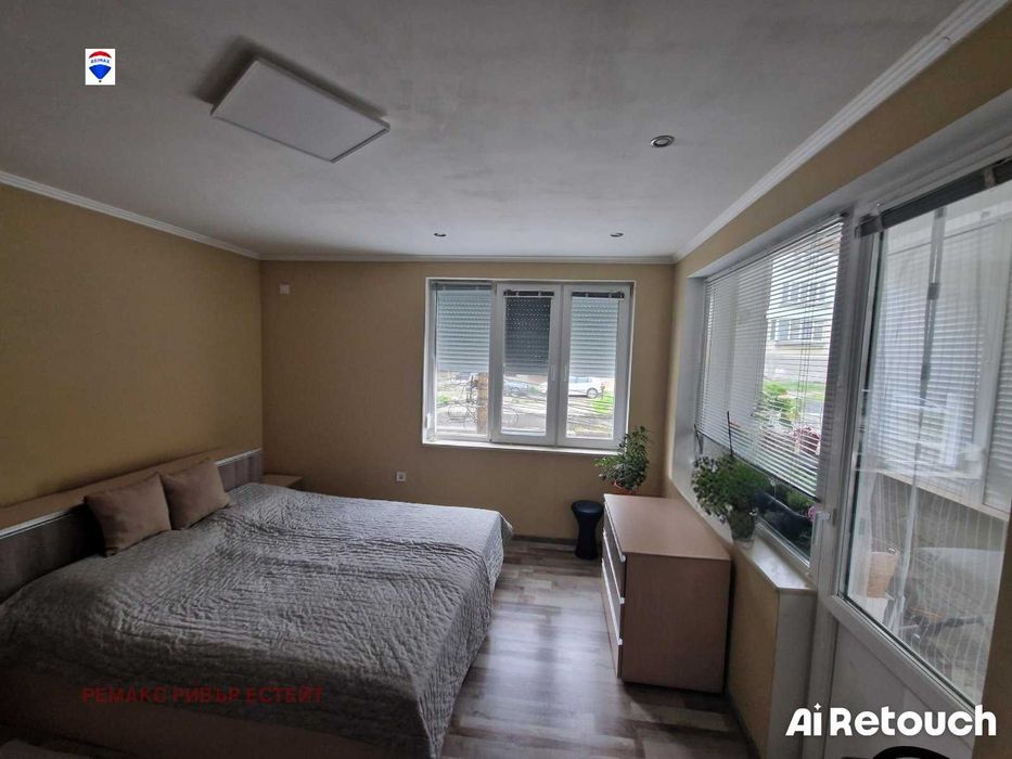 Тристаен апартамент за продажба кв. Дружба 2