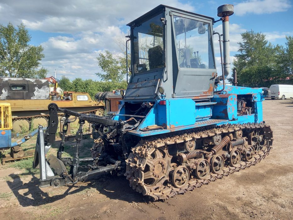 Продам дт 75 кзт