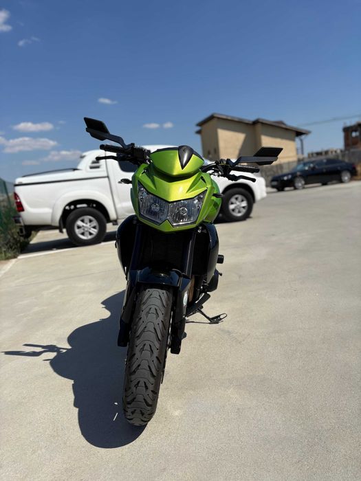 Kawasaki Z750 (Nu Honda Hornet, Yamaha FZ6, FZ1, Suzuki GSR 600)