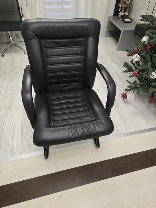 Scaun  piele naturala