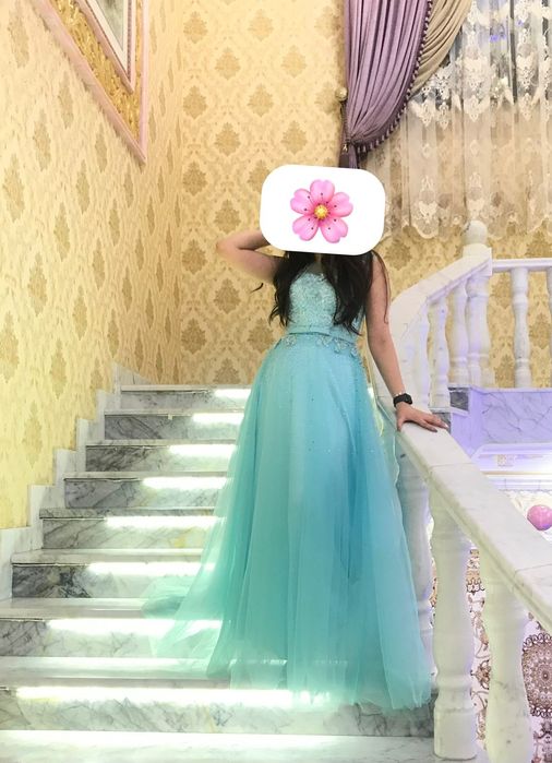 Вечернее платье.