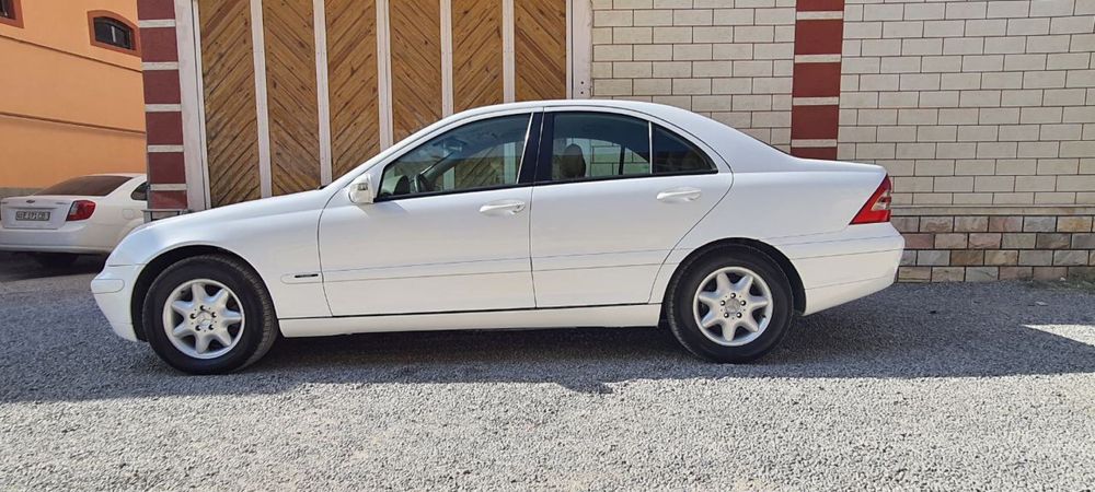 Mersades benz srochniga