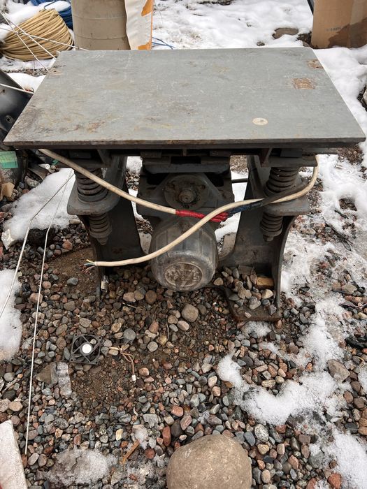 Продам Вибростанок