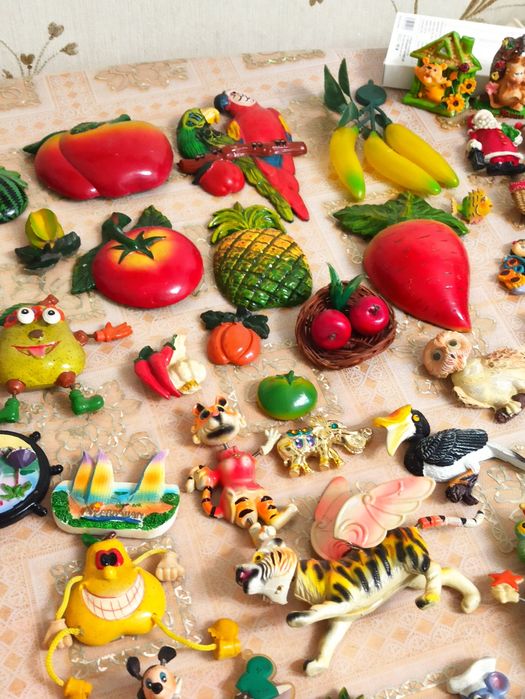 Продам магниты на холодильник