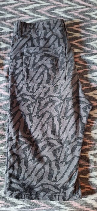 Панталонки къси/дълги дънки слабо момче