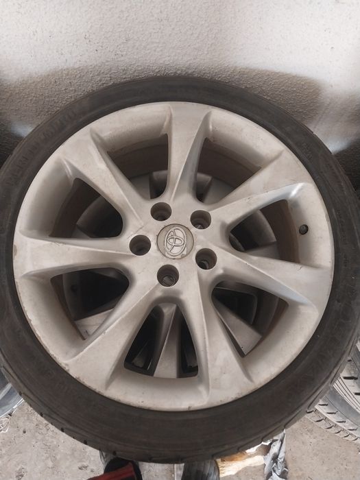 Продам диски с резиной