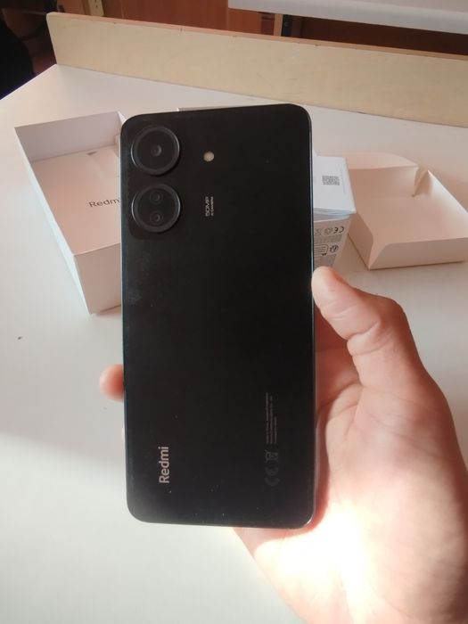 Redmi 13c срочна сотилади. Айби екран синган 1кол хамма нарсаси фулл