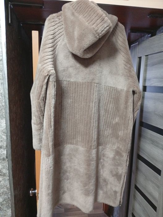 Продам дублёнку, двухсторонняя, очень тёплая