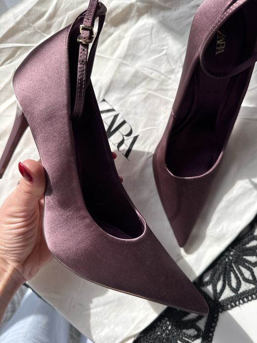 Елегантни токчета Зара