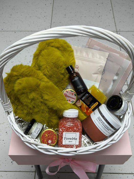 Подарки на 8 марта