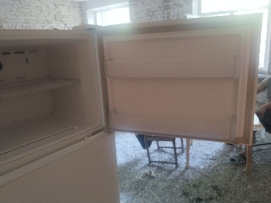 Продам холодильник Samsung