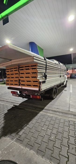 Panouri Sandwich ideale pentru construcții!