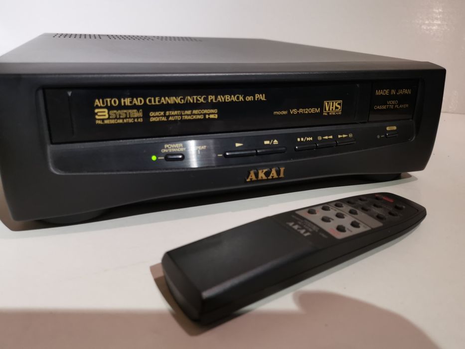 Video Akai VS-R120em