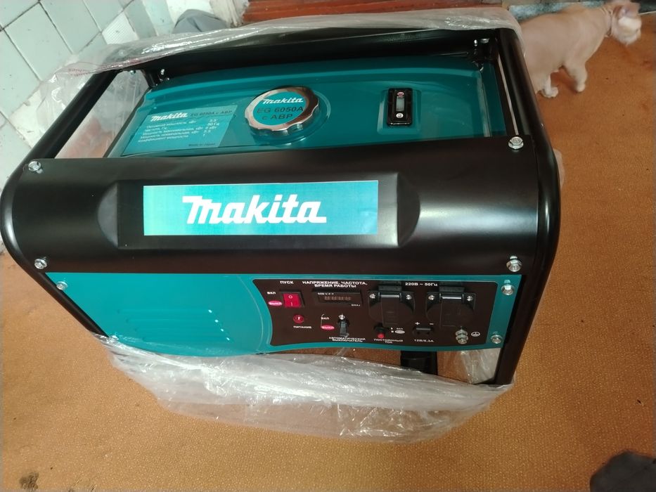 Японский электростанция(бензогенератор)