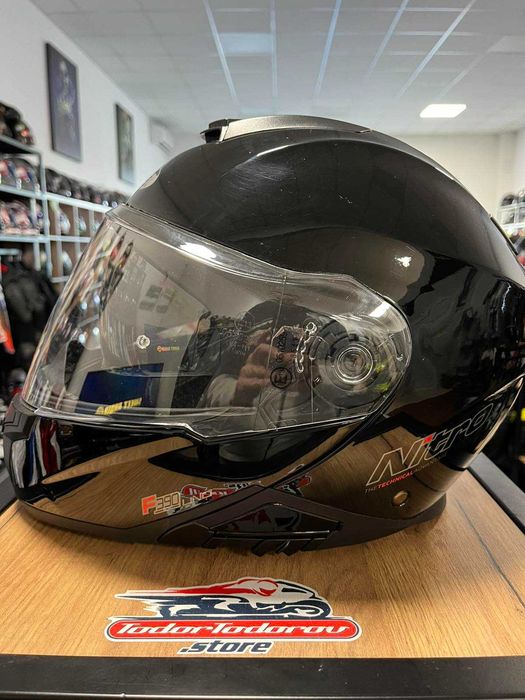 Отваряема  мото каска NITRO F390 ,,размер XL 61-62,вградени очила