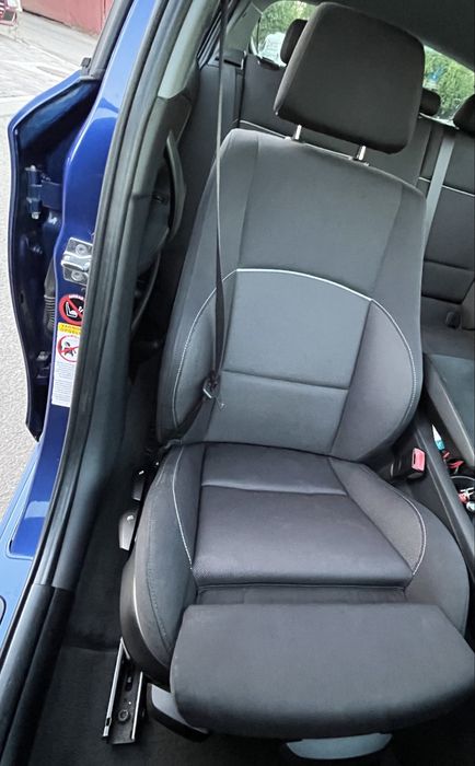 BMW Seria 1 E87 118D LCI