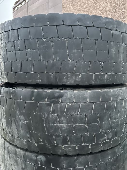 Шины ведуший на фуру