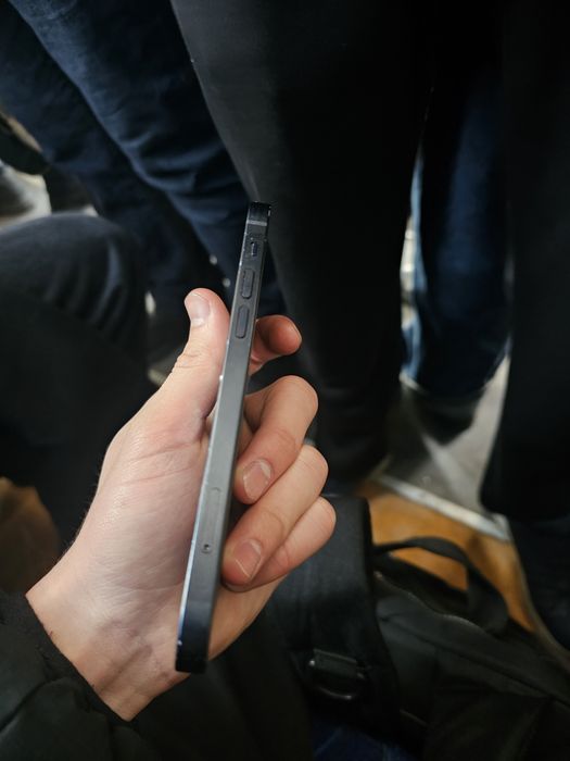 Samsung s23 ultra iphone 12