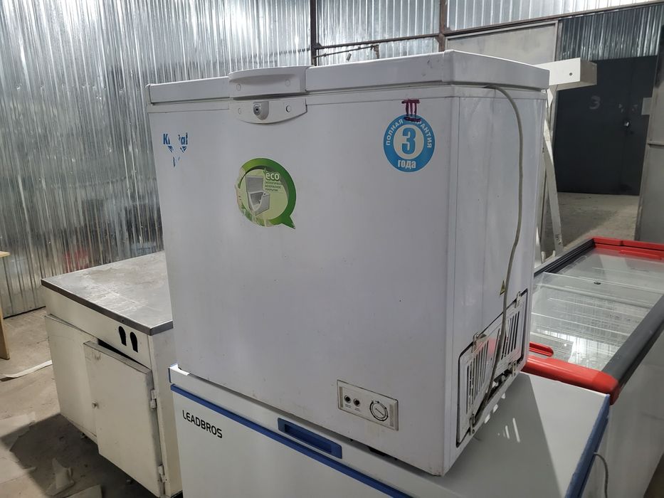 Хороший рабочий морозильник объем 100 литров