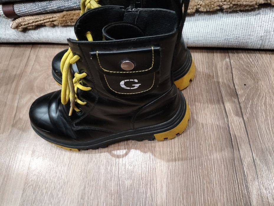 Осенние сапоги 34-размер