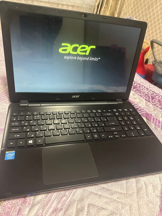 Продам ноутбук .