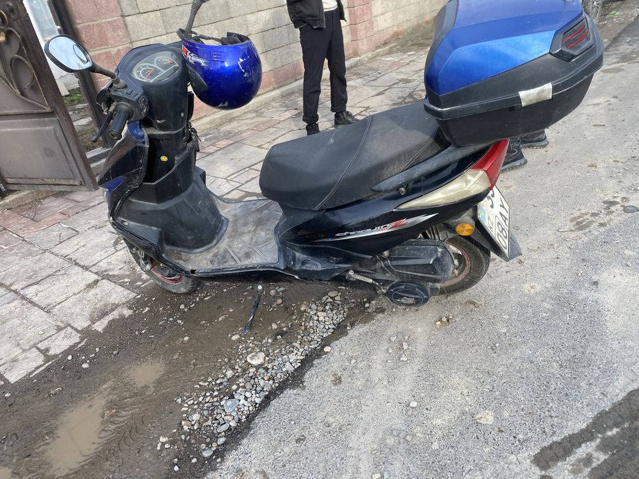 Мопед М8 идеальное состояние