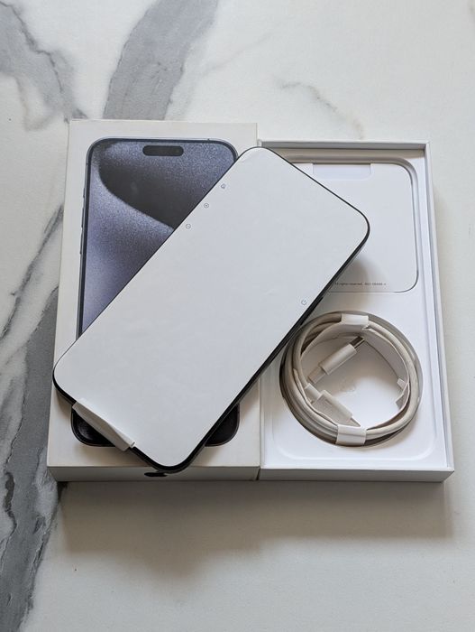 iPhone 15 Pro Max 256 gb ёмкость 89