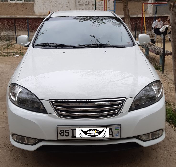 Сотилади Жентра 2022 йил, салондан бир қул