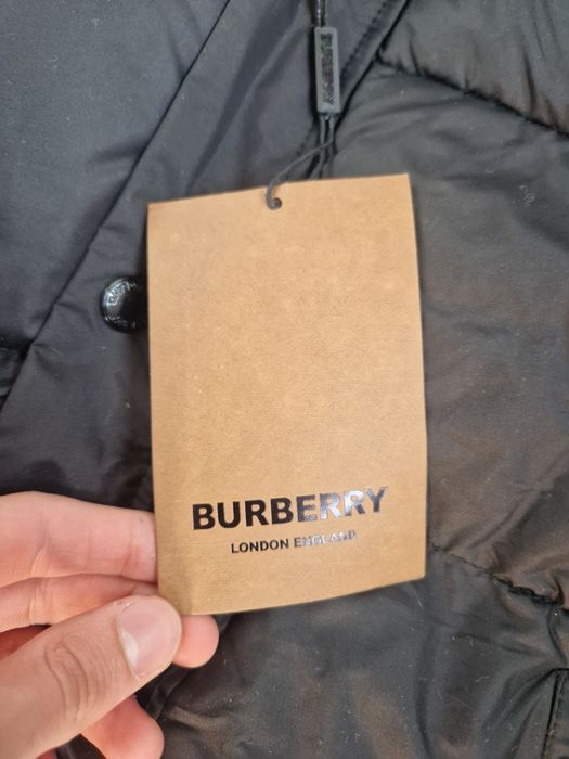 Burberry  puffer jacket