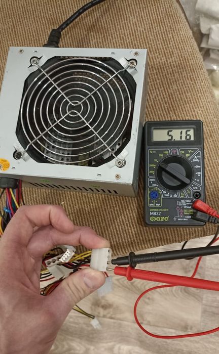 Блок питания Crown