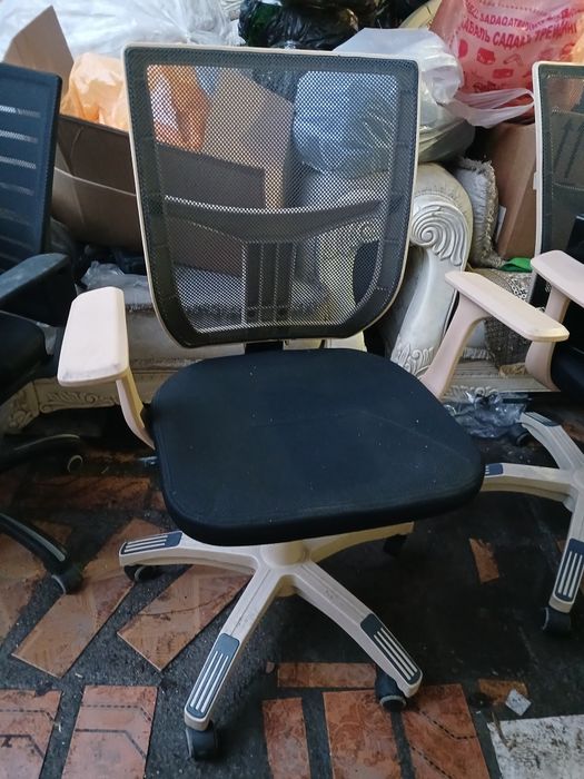 Продам кресло для офиса или дома