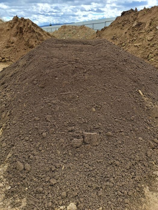 Pamant cernut gazon,nisip scarificare/insamantare,balastru,vegetal,so