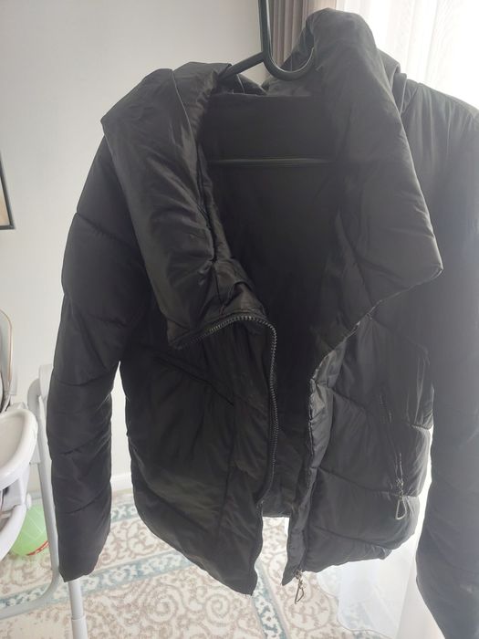 Куртка женская черная