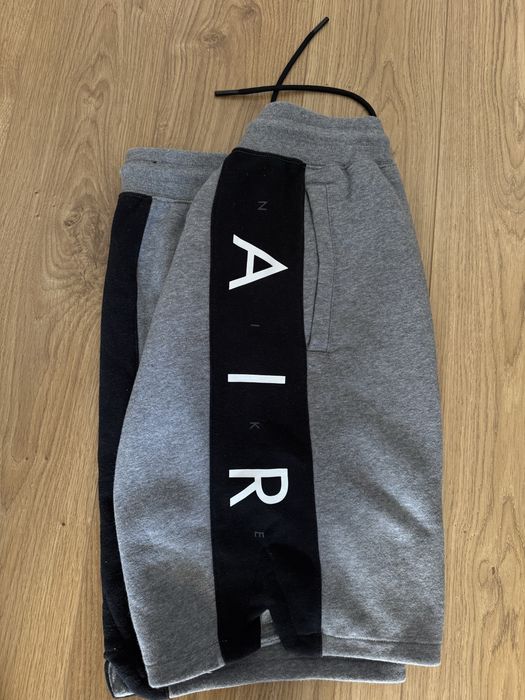 Pantaloni scurti Nike AIR
