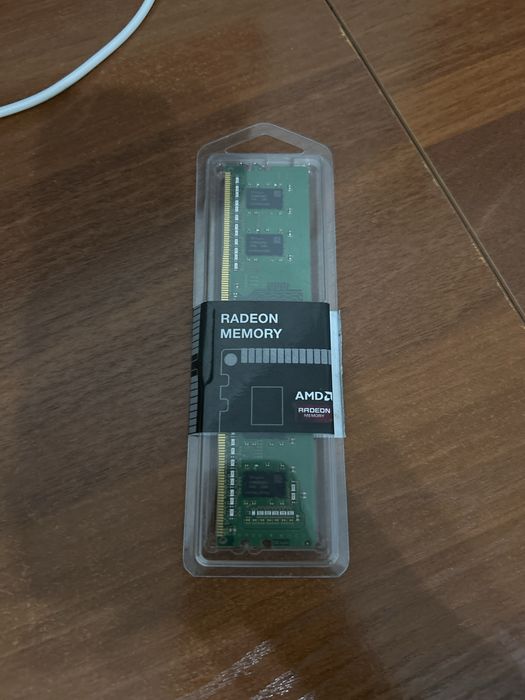 Ddr4 4 gb ram.