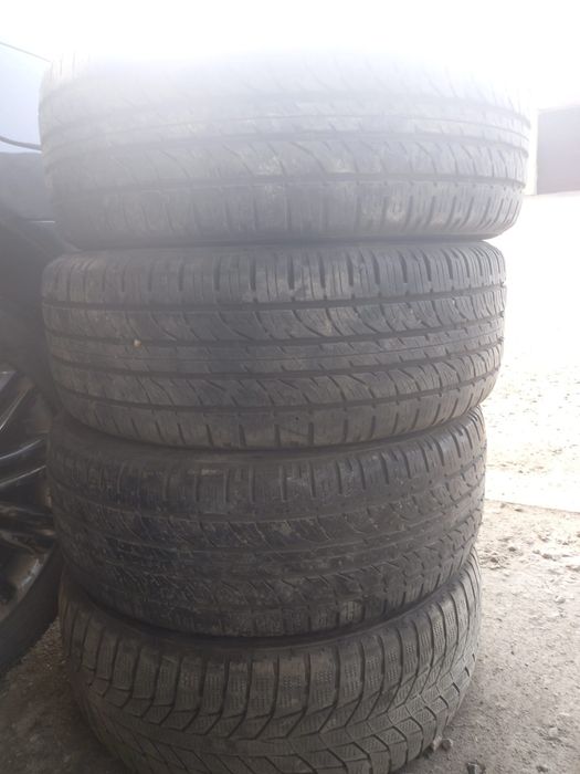 Резина летняя. 215×55×17