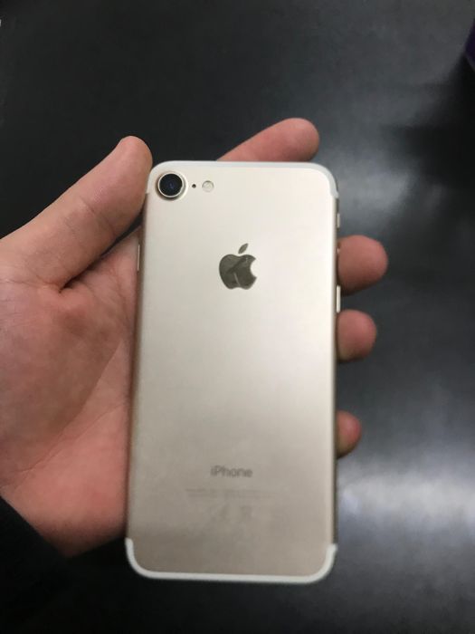 Айфон 7 32гб срочно