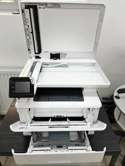 HP LaserJet Pro MFP 4102fdn – Multifuncțională laser profesională)