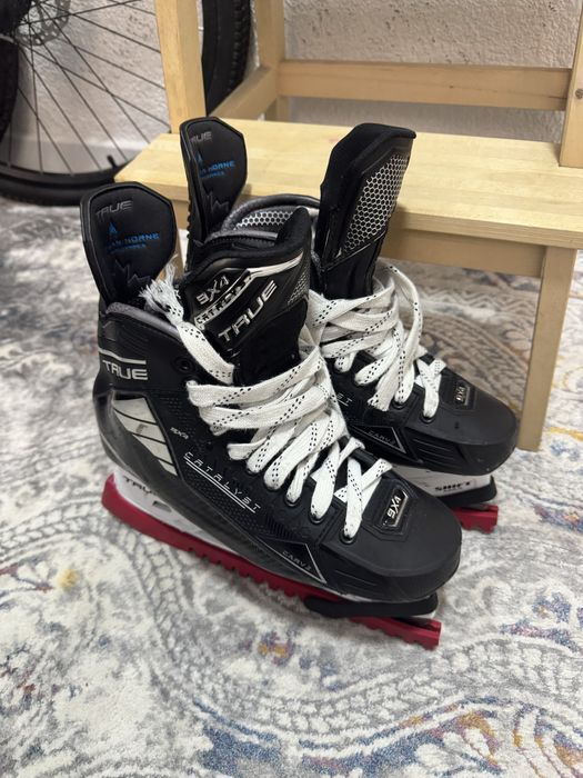 Коньки True Catalyst 9,5 Wide